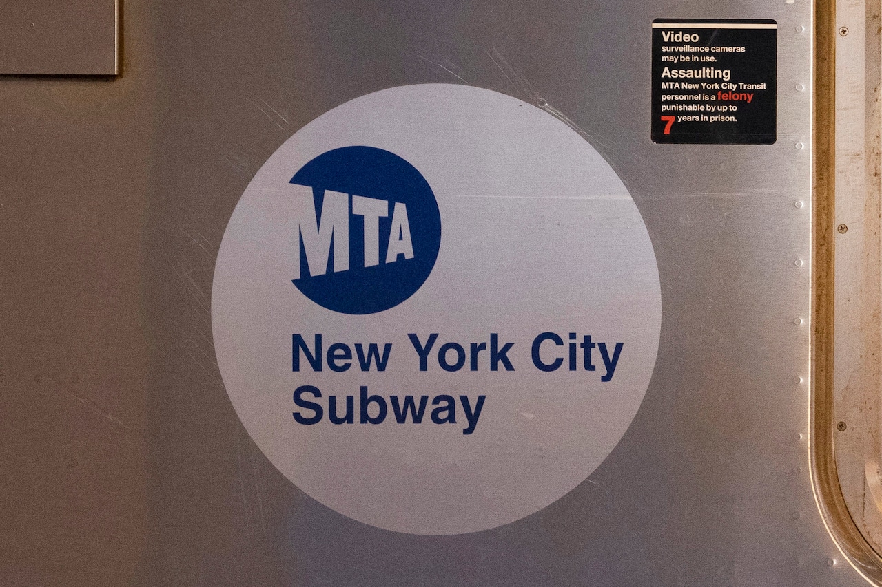 Tragic Subway Surfing Accident Claims Limb of 18-Year-Old in Manhattan